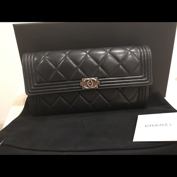 Chanel Flap Wallet Lambskin Leather - Picture 7 of 7